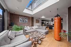 Photo 8- click for photo gallery